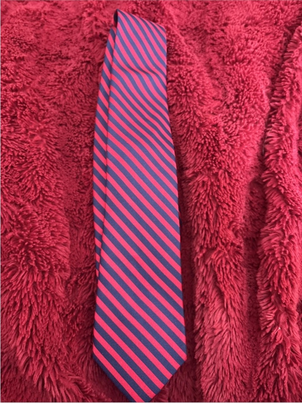 Nautica Men's Silk Tie Red & Navy Blue Stripped